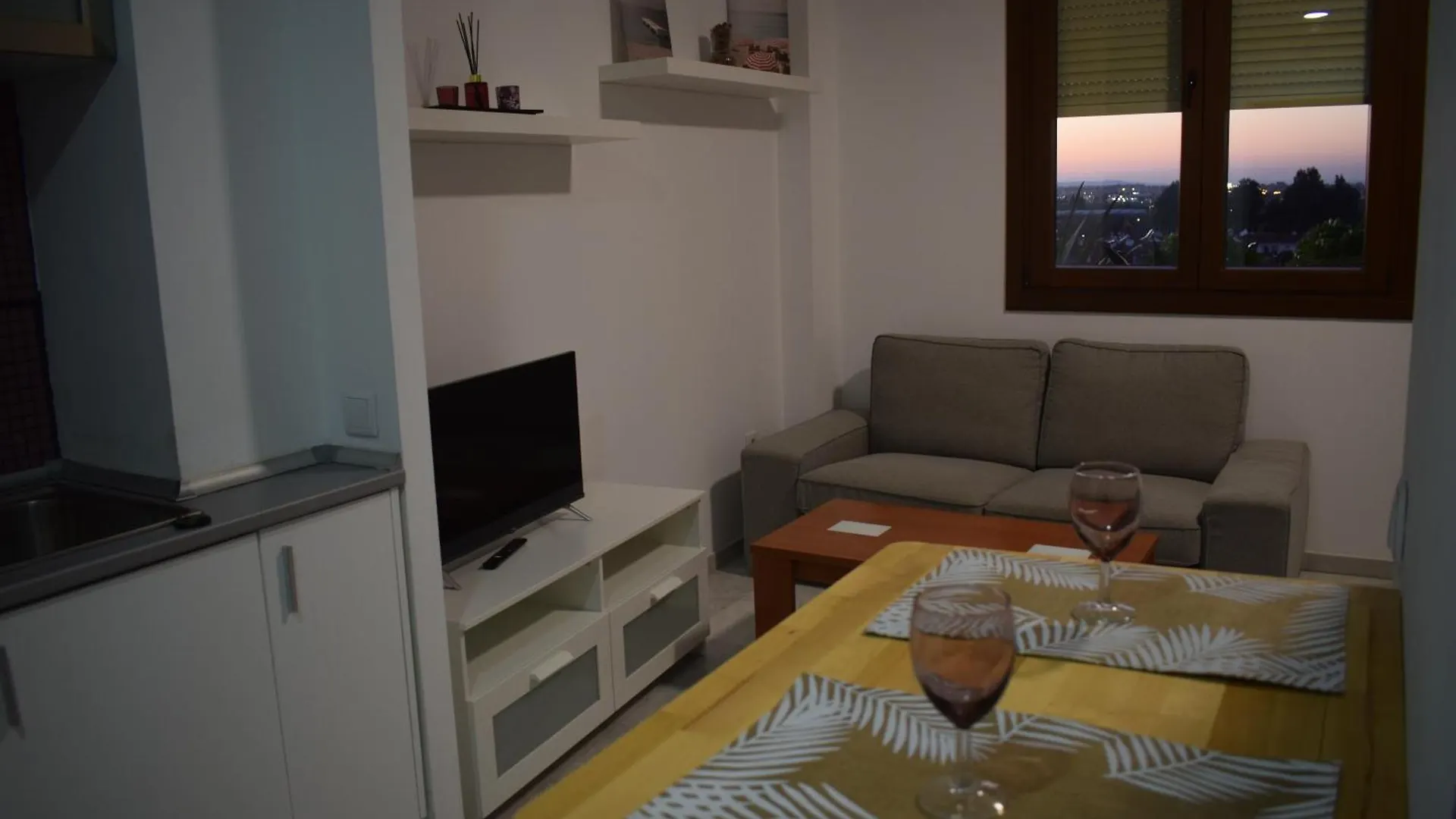 Fibes Lux Sevilla Este. Apartment